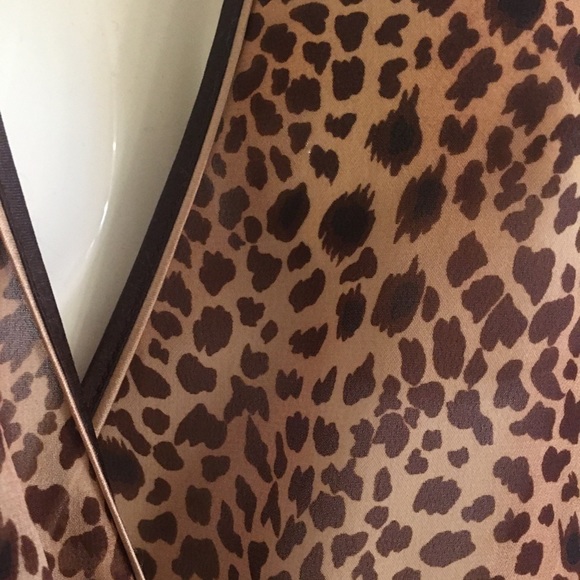 Leopard Robe Oscar de la Renta - Picture 2 of 8